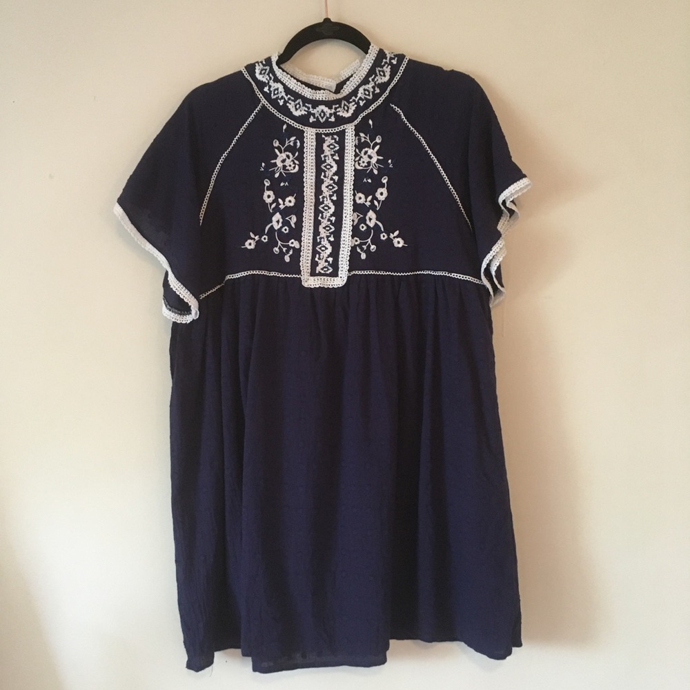 Navy Blue embroded tunic dress size Large